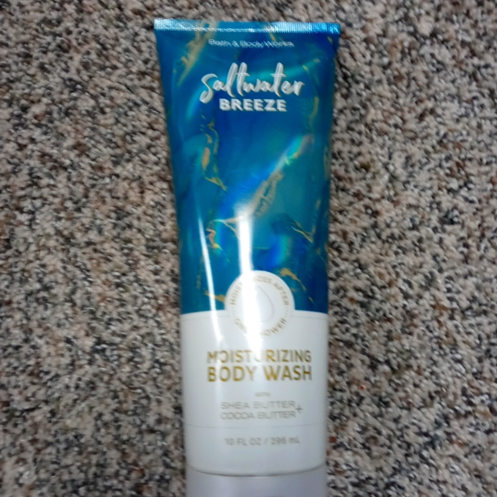 Bath & Body Saltwater Breeze Body Wash Shae Butter & Coco Butter
